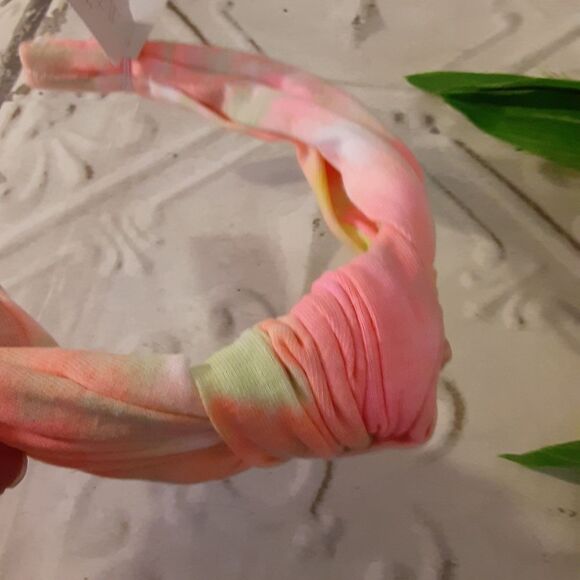 J. Crew Multi Floral Die Dye Cute Hair Accessory NEW Pink w/Bow Detail - Picture 3 of 8